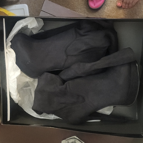 Kim Kardashian knee high black booths 6.5 - Picture 4 of 7